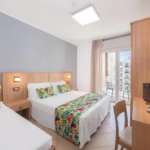 Appartamento Smart A 30m Da Viale Dante E 100m Dal Mare